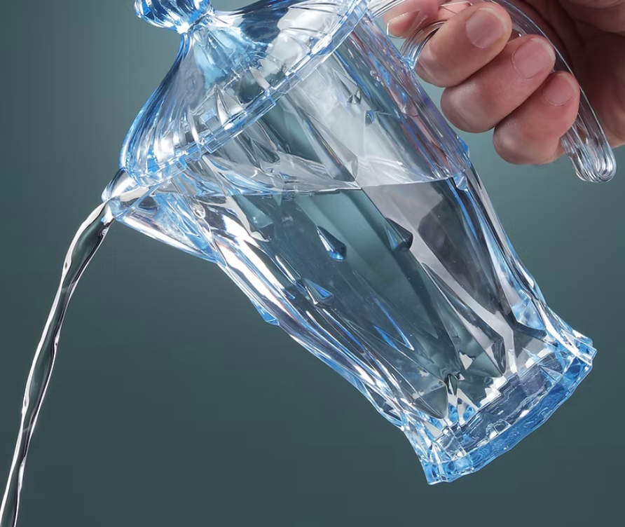 Carafe avec couvercle