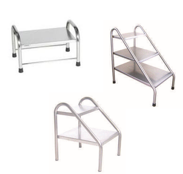 [01.12.0051] Marchepied inox (Une marche)