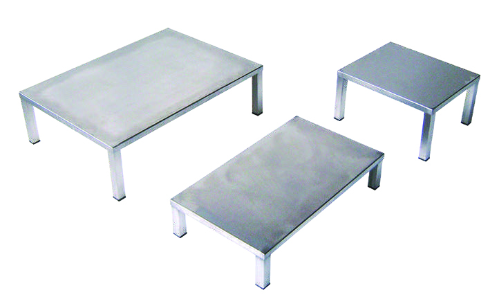 Estrade avec renfort (600x400x300mm)