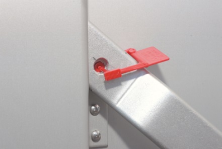 [03.01.0067] Option chariot-armoire : Scellés de sûreté sur la porte